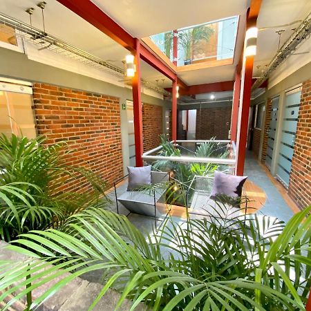 Roomies Hostel Reforma-El Angel Мехико Экстерьер фото