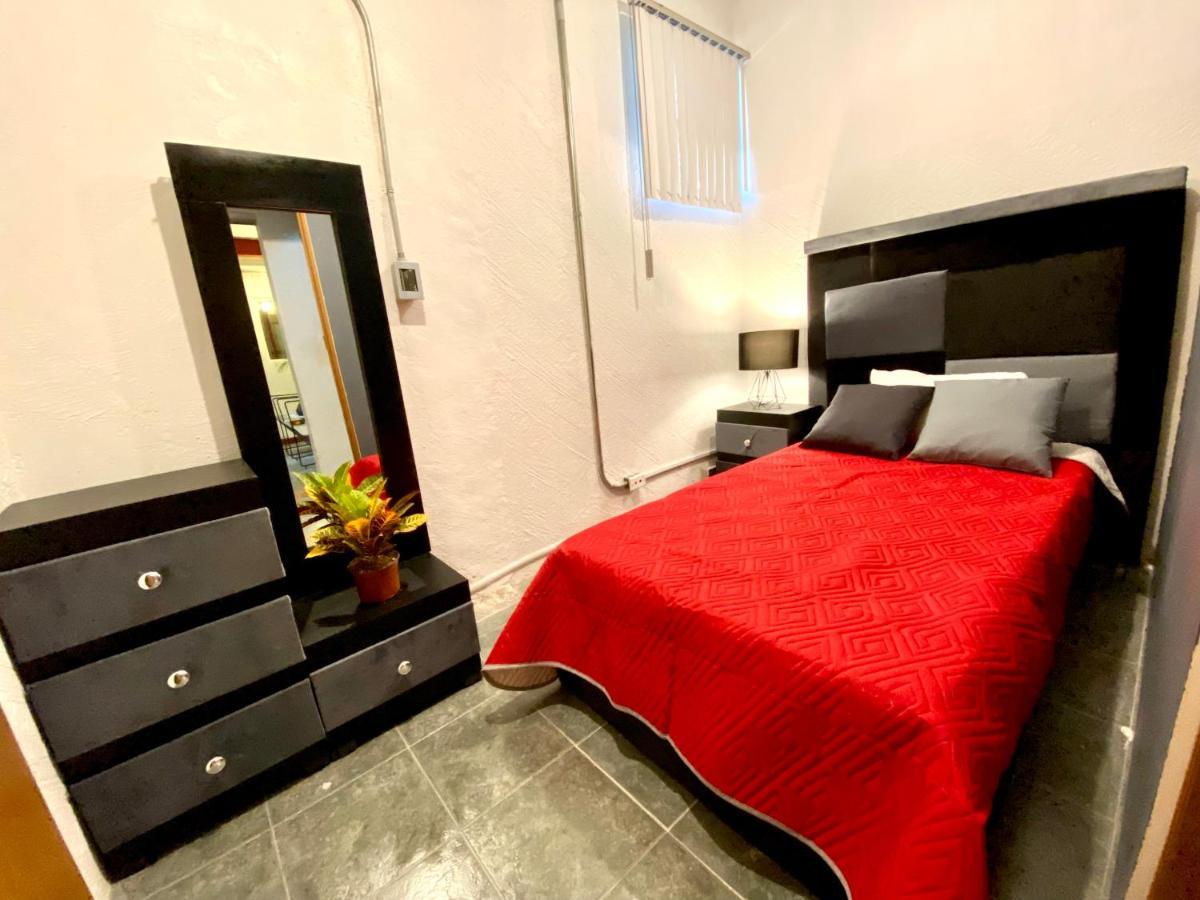 Roomies Hostel Reforma-El Angel Мехико Экстерьер фото
